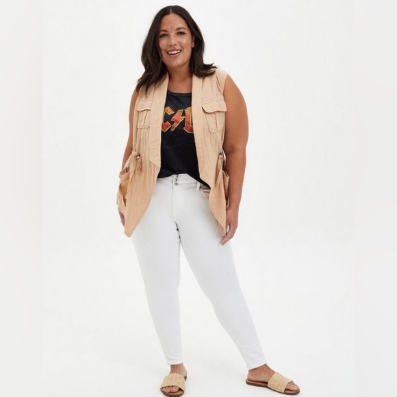 Torrid Gauzy Drape Front Vest - Picture 5 of 13